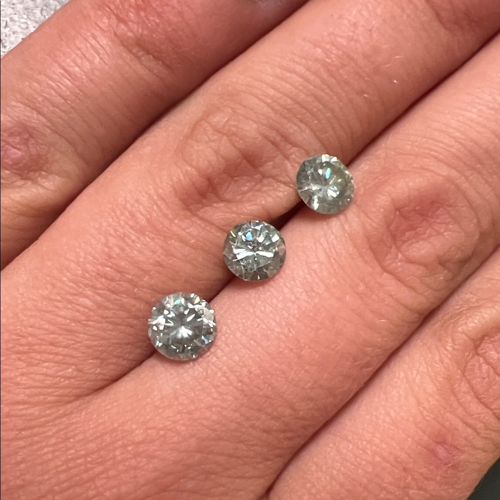 3 pcs Sparkling Fancy Ice Blue Moissanite or Moissanite Coated CZ Loose Gems